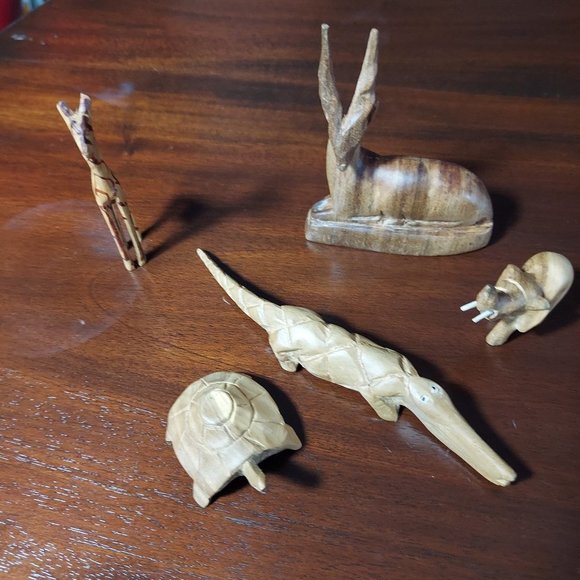 10 Piece Lot African Kenyan Small Wooden Hand Carved Safari Animals Vintage Cute - Picture 3 of 8